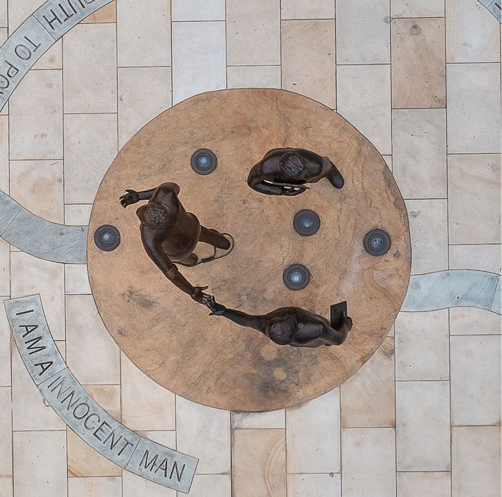 EJM Plaza Stone Disk